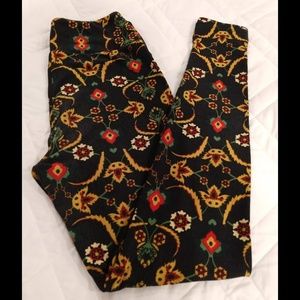 LuLaRoe OS Leggings Black Print